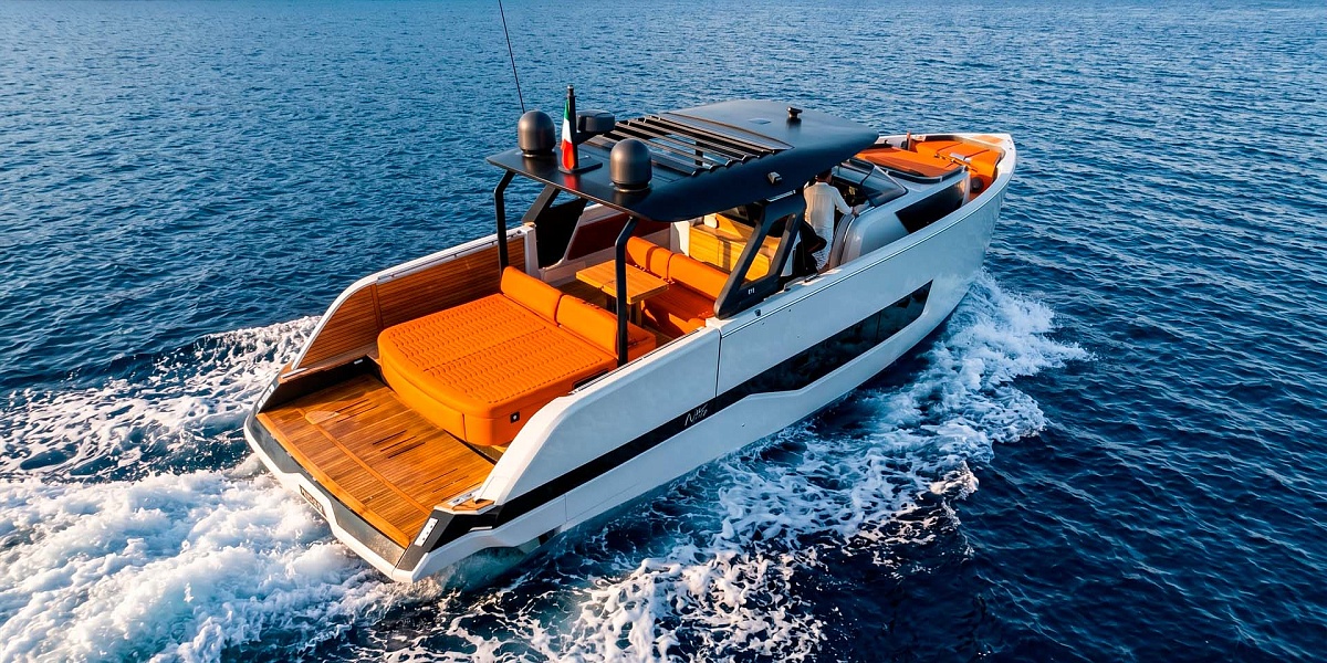 Чартер Cranchi A46 Luxury Tender на Сардинии, Италия